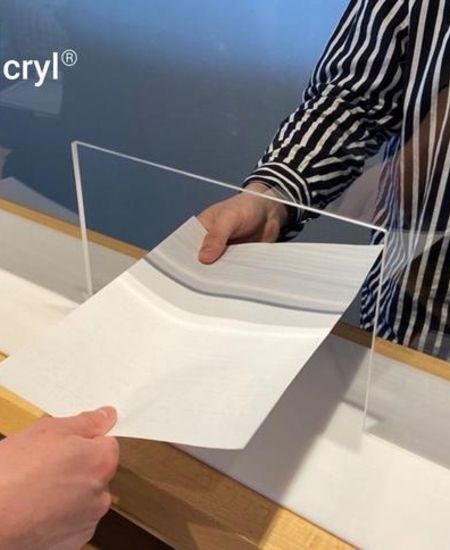 Husten- und Spuckschutz von Wiebe Glasduschen